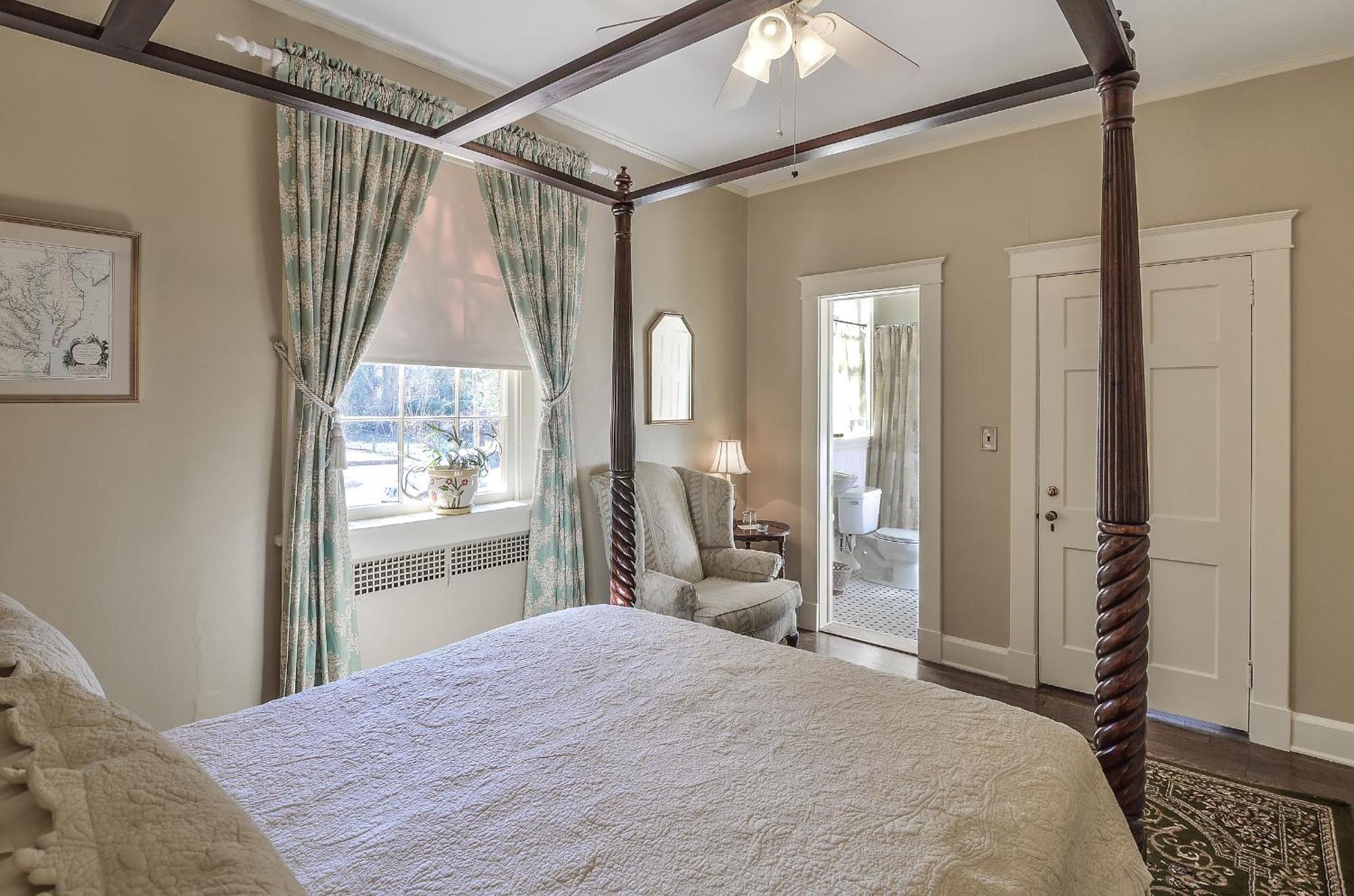 Cedars Of Williamsburg Bed & Breakfast Ngoại thất bức ảnh