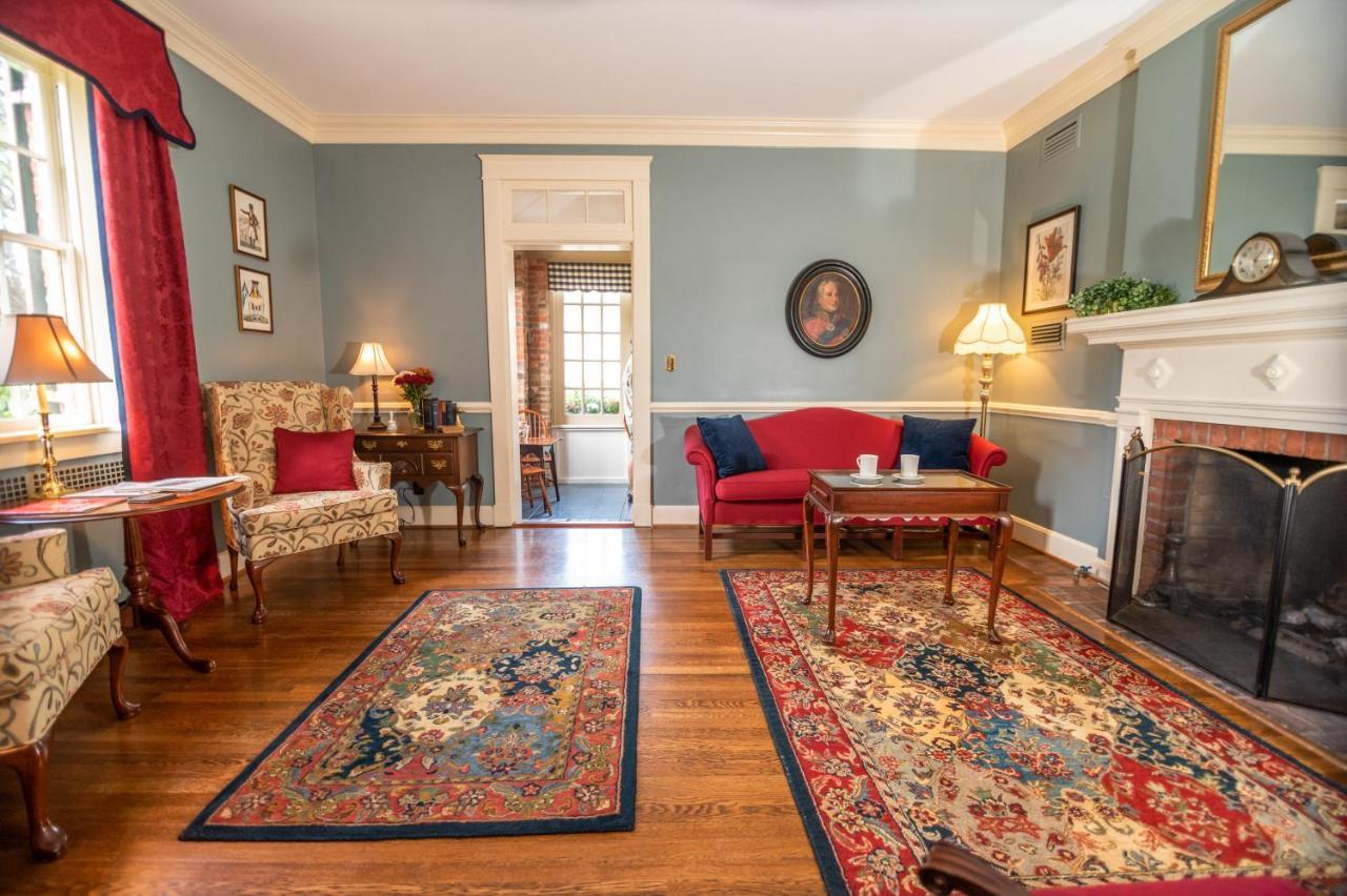 Cedars Of Williamsburg Bed & Breakfast Ngoại thất bức ảnh